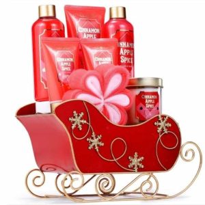 Cinnamon Apple Spice: The Cozy Holiday Sleigh Gift set